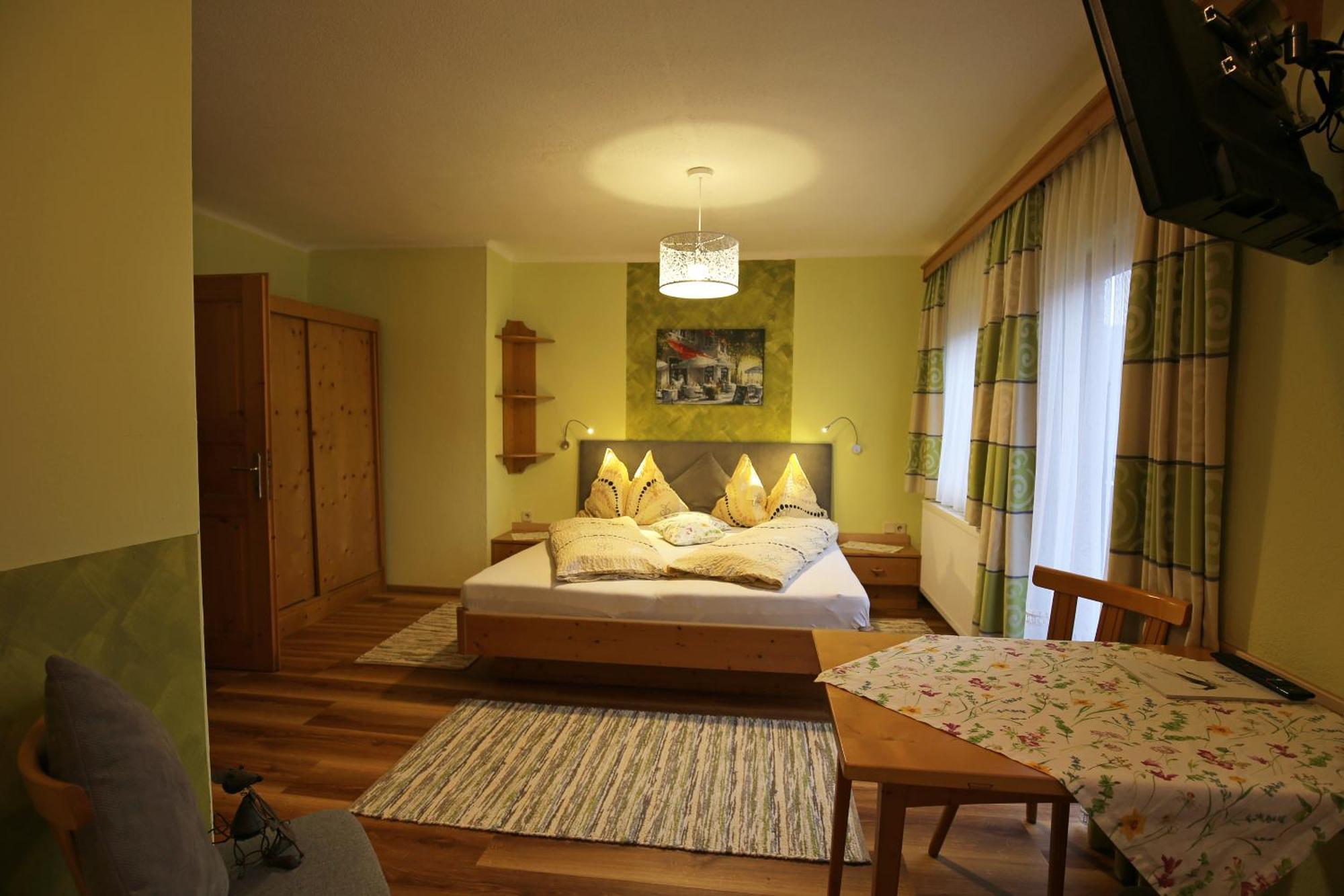 Haufhof-Pension Am Bauernhof, Haus Im Ennstal Bei Schladming Exteriör bild
